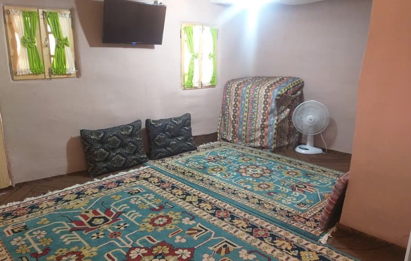 اجاره ویلا باغ واحد کاتیک