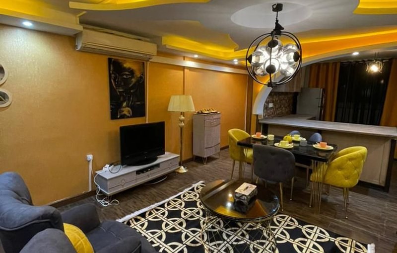 آپارتمان دوخوابه لویزان 1