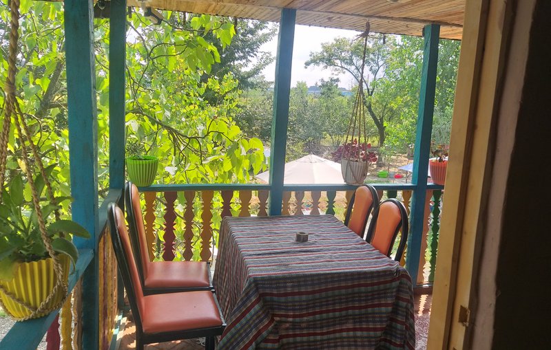 اجاره ویلا باغ واحد کاتیک